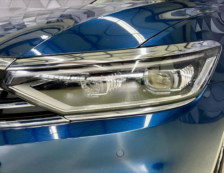 Volkswagen Passat 8