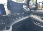Toyota ProAce City 18