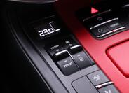 Porsche Cayenne 29