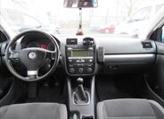Volkswagen Golf 11