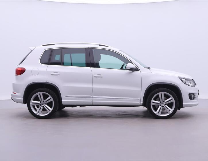 Volkswagen Tiguan 8