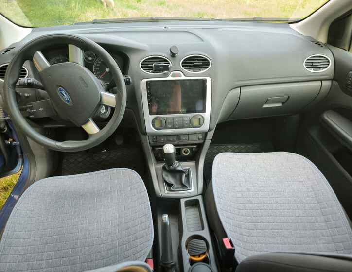 Ford Focus 8