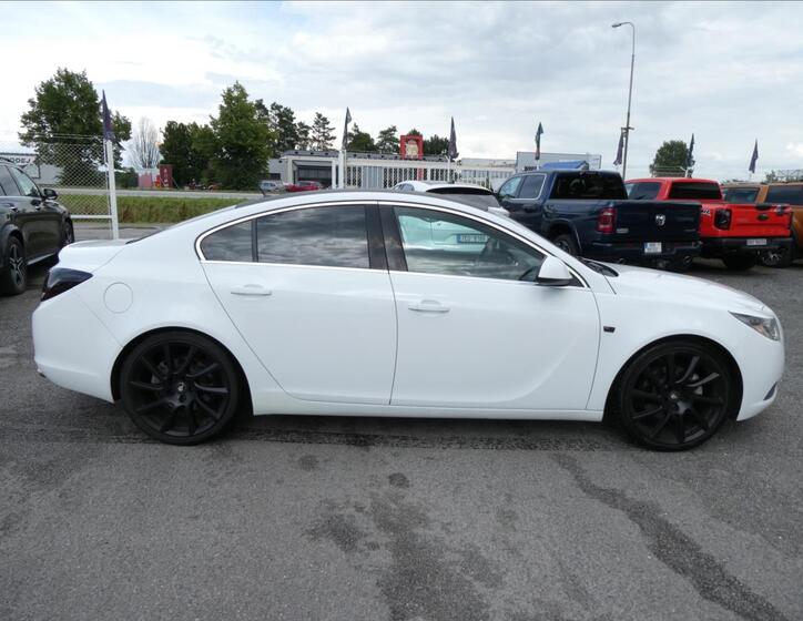 Opel Insignia 2