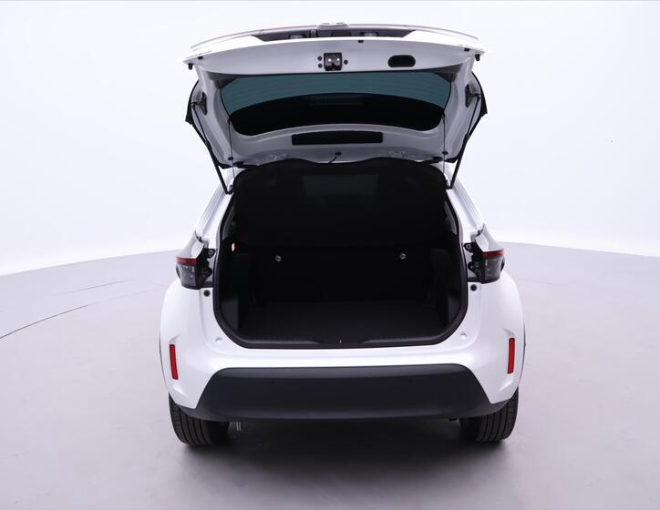 Toyota Yaris Cross 9