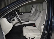 Volvo XC60 8