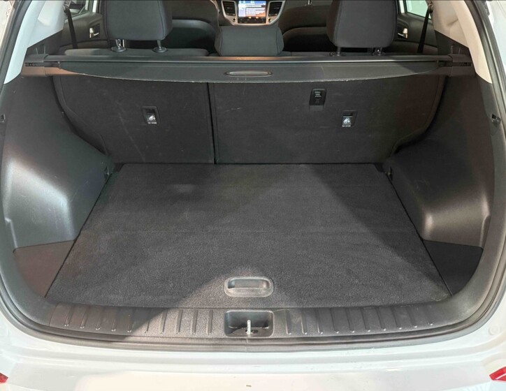 Hyundai Tucson 19
