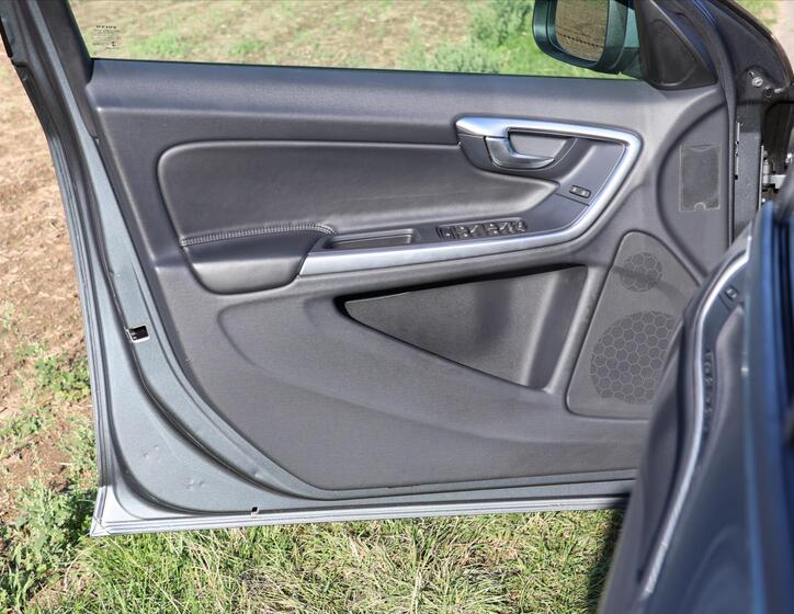 Volvo V60 10