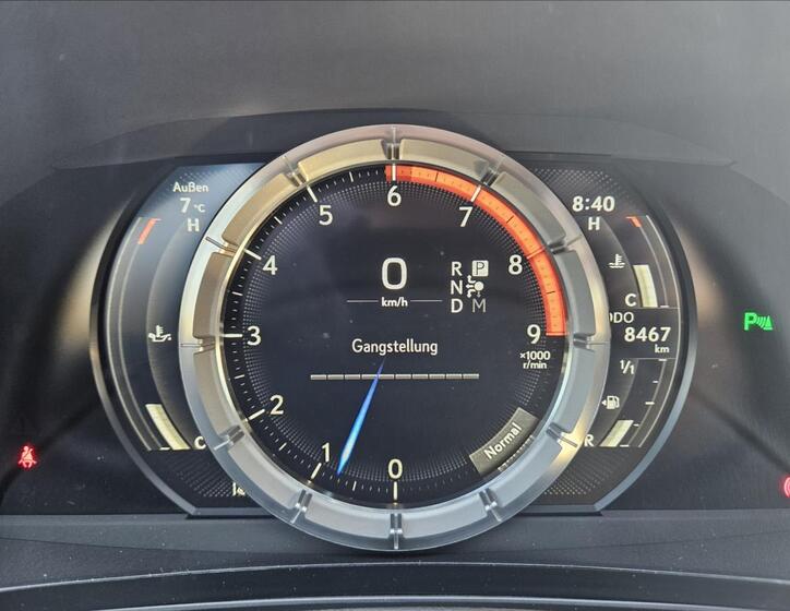Lexus LC 500 16