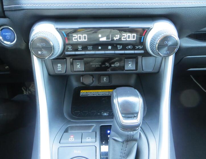 Toyota RAV4 15