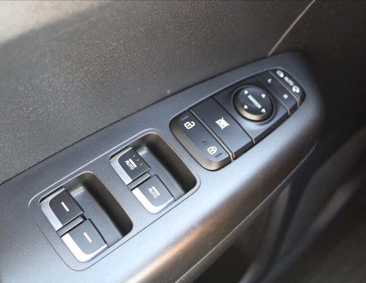 KIA Sportage 12
