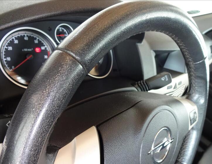 Opel Astra 35