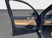 Mercedes-Benz GLE 9