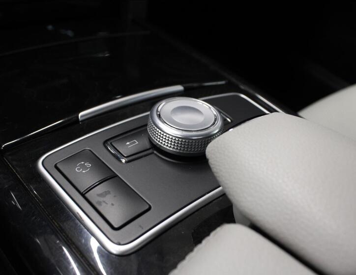 Mercedes-Benz Třídy E 26