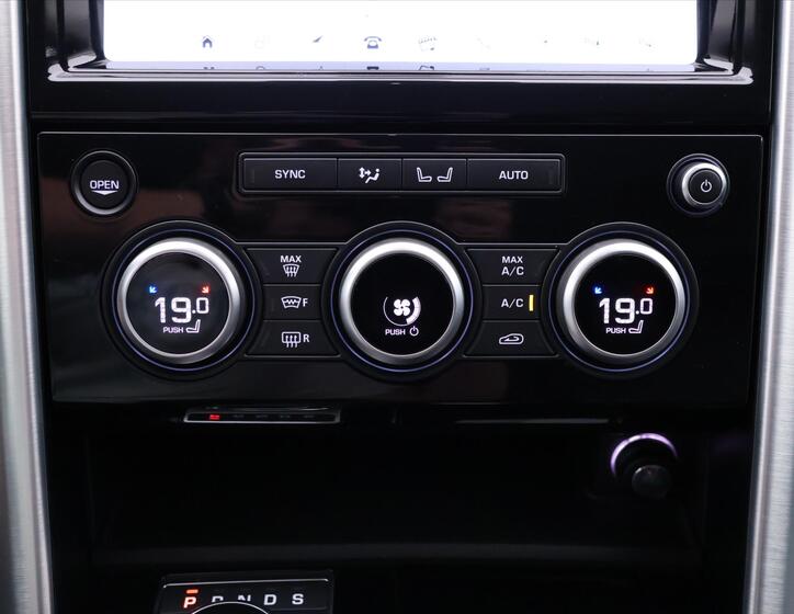 Land Rover Discovery 31