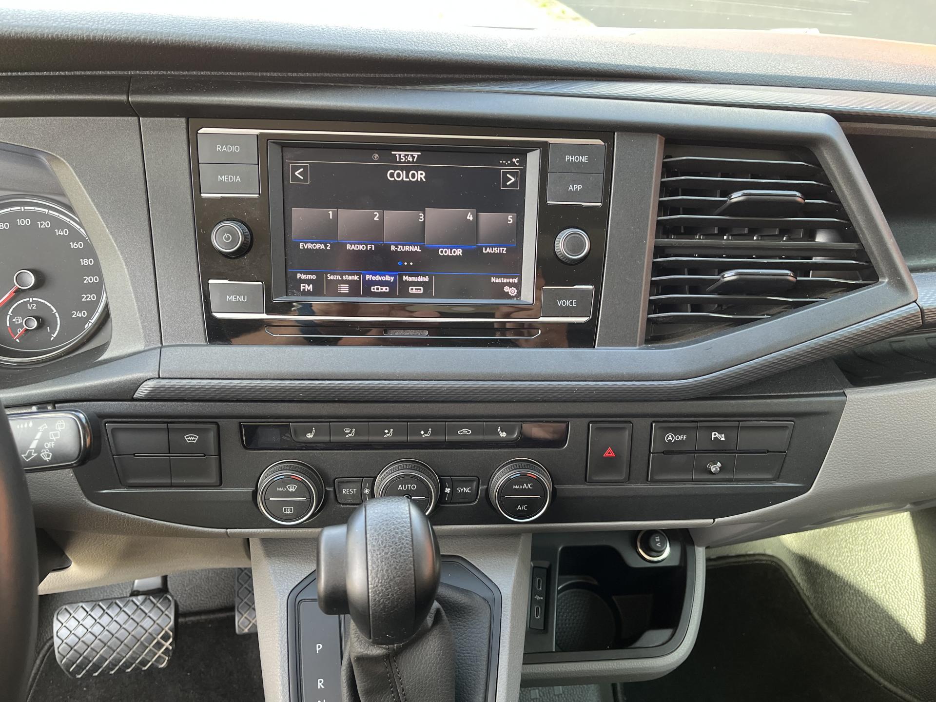 Volkswagen Caravelle