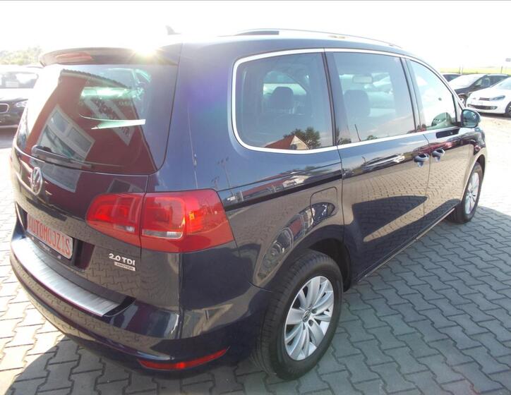 Volkswagen Sharan 9