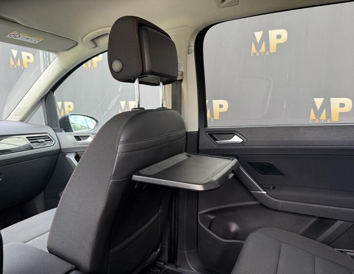 Volkswagen Touran 19