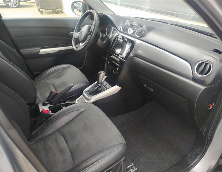 Suzuki Vitara 7