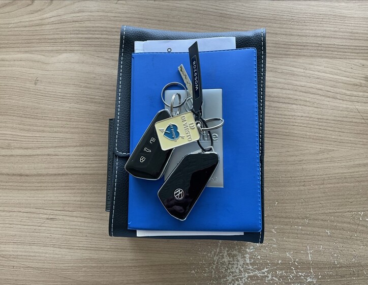 Volkswagen Golf 44