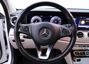 Mercedes-Benz Třídy E 19