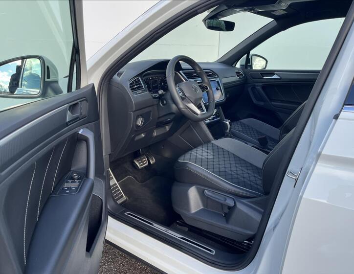 Volkswagen Tiguan 6