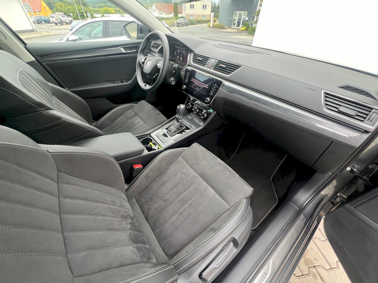 Škoda Superb