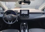 Toyota Corolla 13