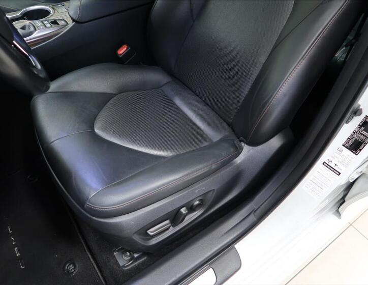 Toyota Camry 24