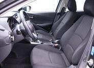 Mazda 2 11