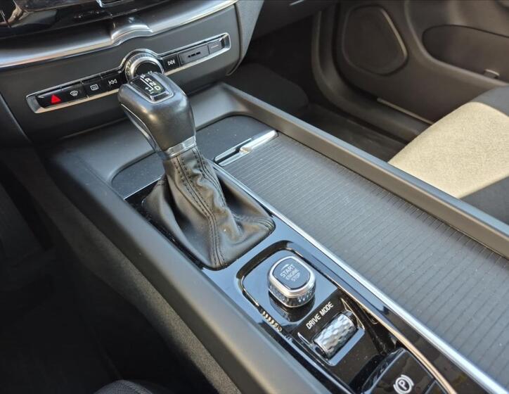 Volvo XC60 17