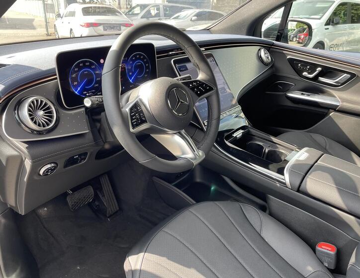 Mercedes-Benz EQE 7