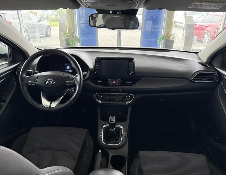 Hyundai i30 8