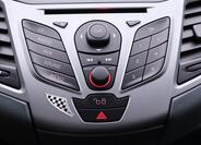 Ford Fiesta 24