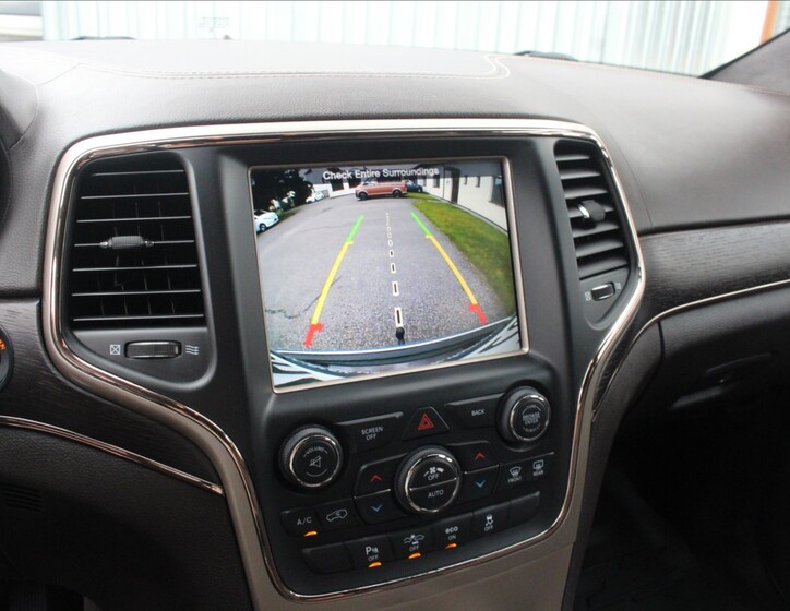 Jeep Grand Cherokee 24