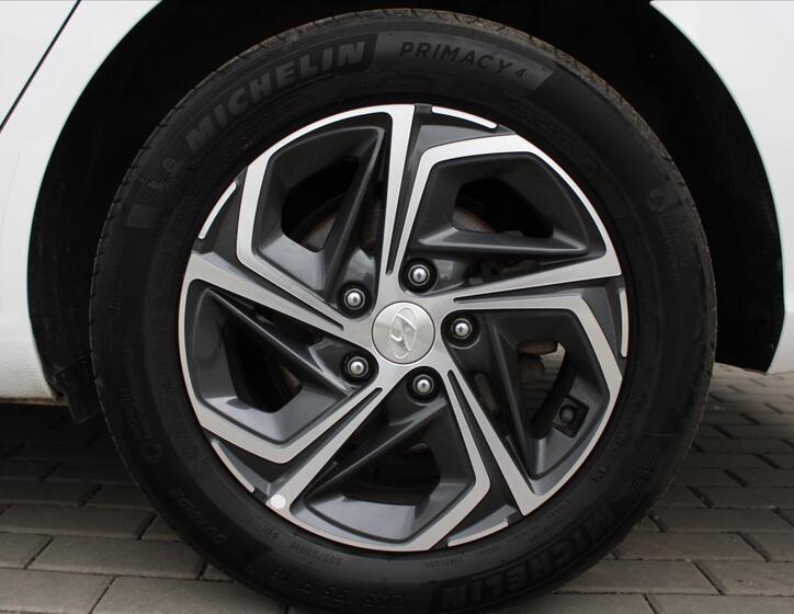Hyundai i30 9