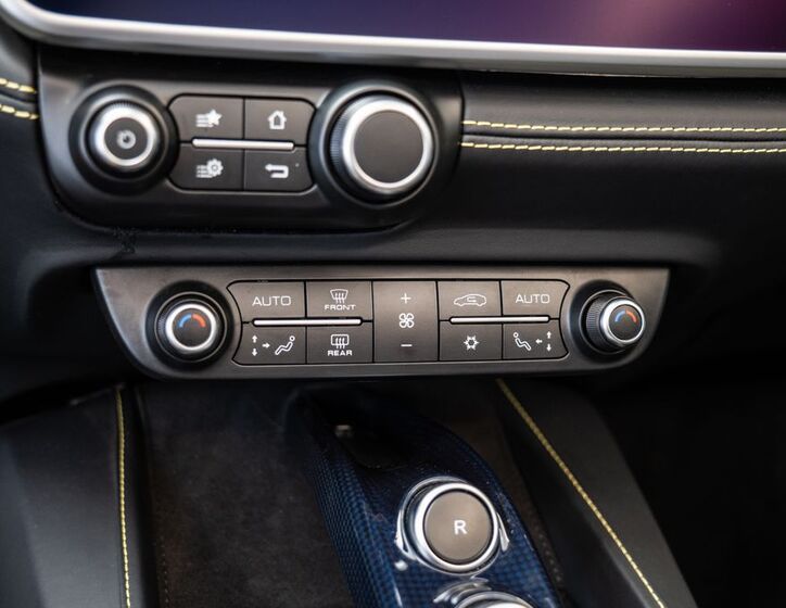 Ferrari Portofino 15