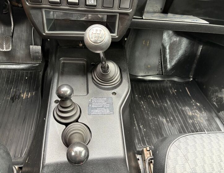 Lada Niva 8