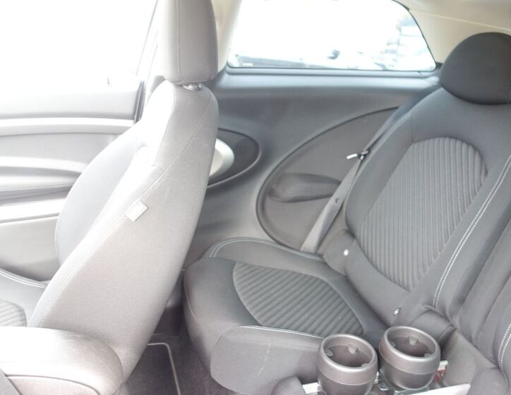 Mini Paceman 26