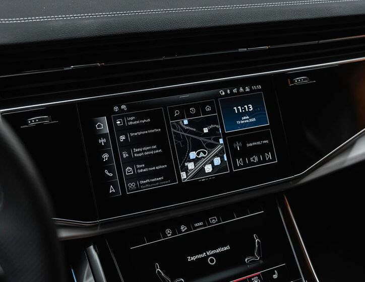 Audi Q7 7