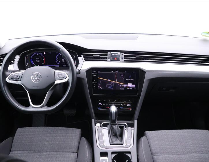 Volkswagen Passat 33