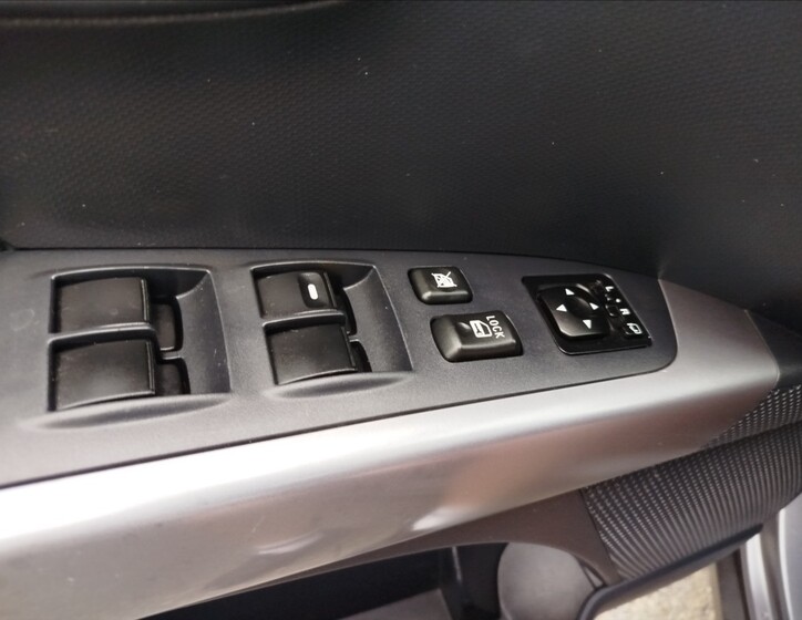 Mitsubishi Outlander 17