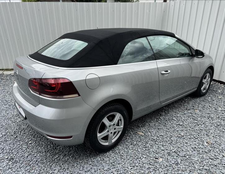 Volkswagen Golf 21