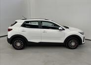 KIA Stonic 4