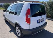 Škoda Roomster 8