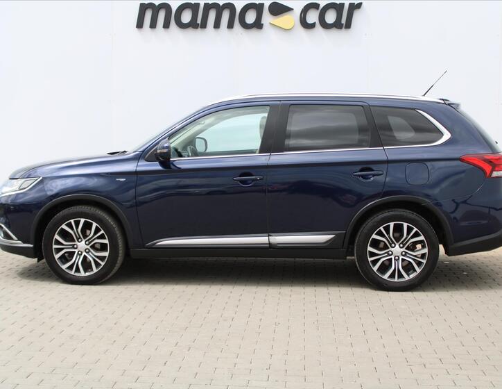 Mitsubishi Outlander 4