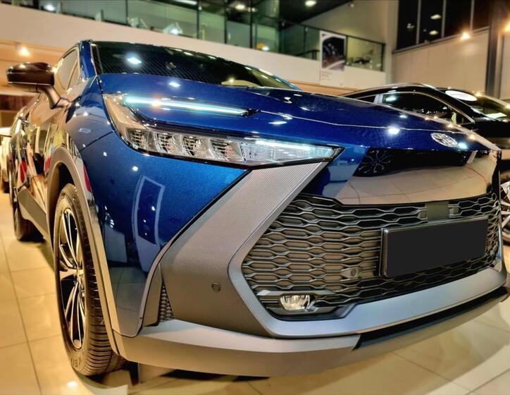 Toyota C-HR 9