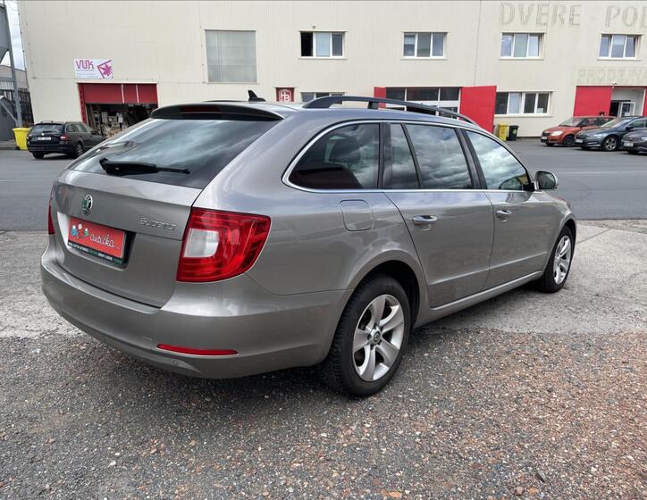 Škoda Superb 5