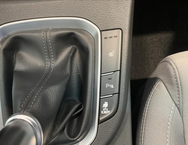 Hyundai i30 21