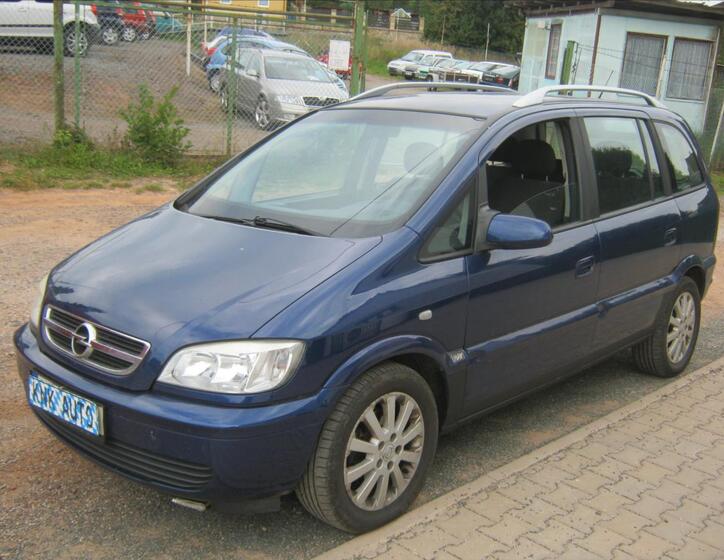 Opel Zafira 2