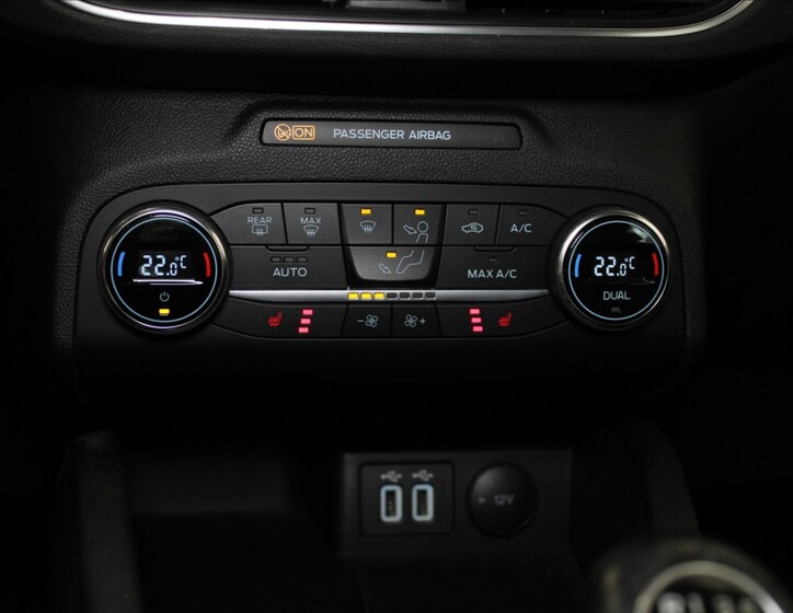 Ford Kuga 16